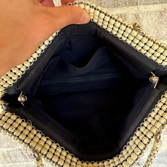 Vintage ivory metal mesh handbag - Picture 7 of 8